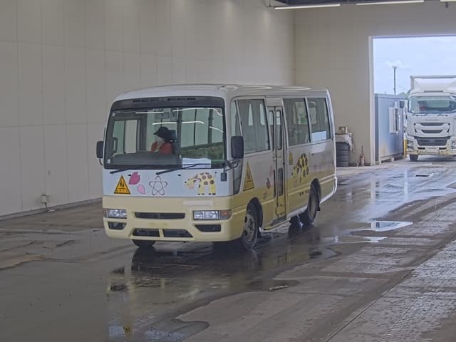NISSAN Civilian Bus