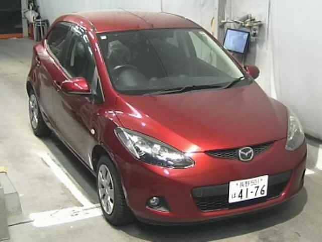 MAZDA Demio
