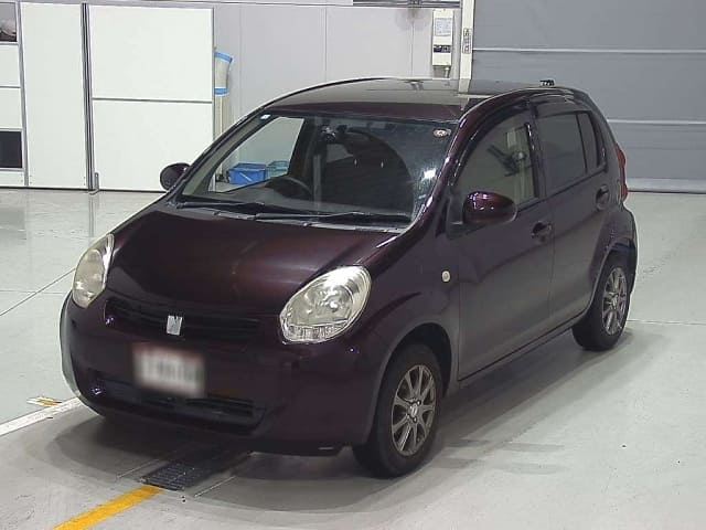 TOYOTA Passo