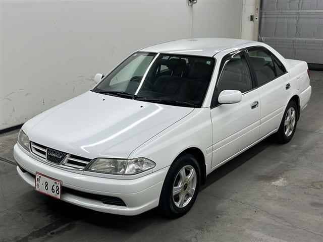 TOYOTA Carina