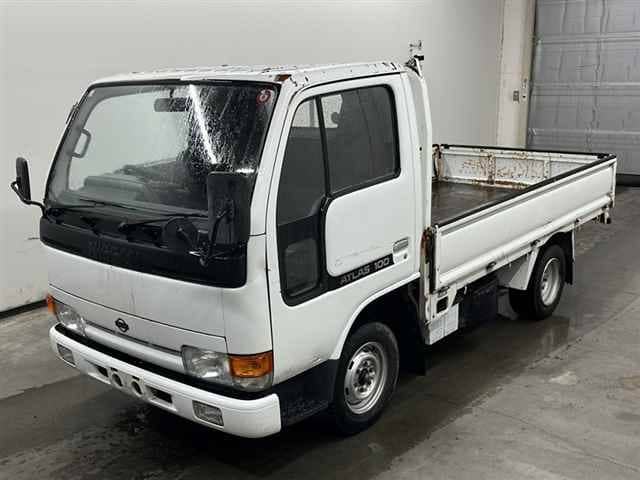 NISSAN Atlas