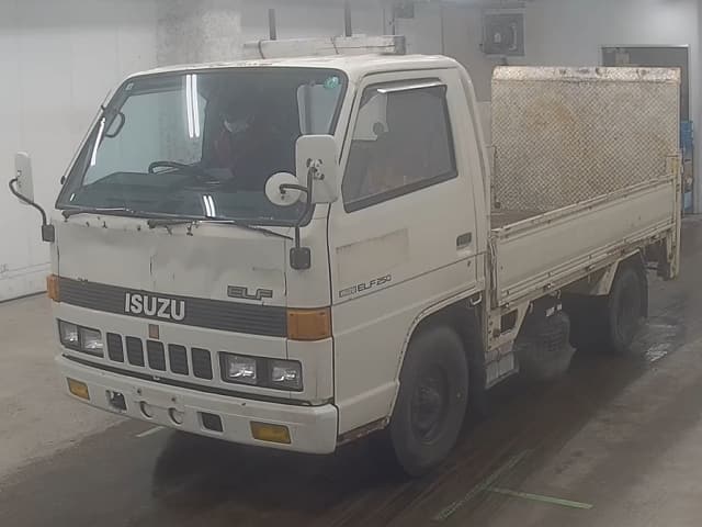 ISUZU Elf Truck