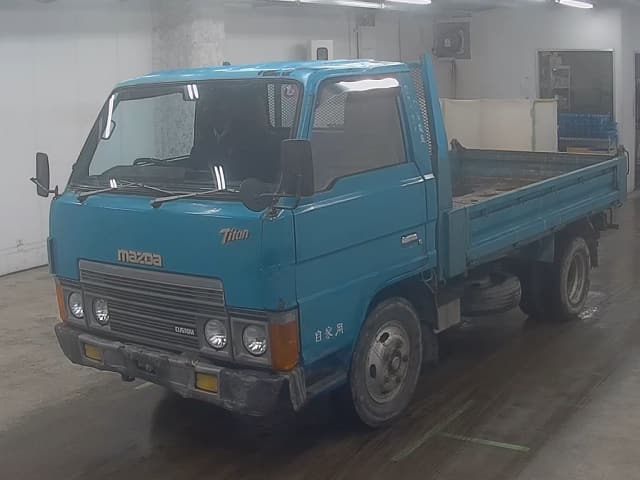 MAZDA Titan