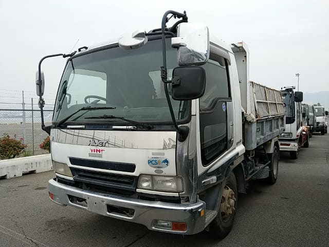 ISUZU Forward