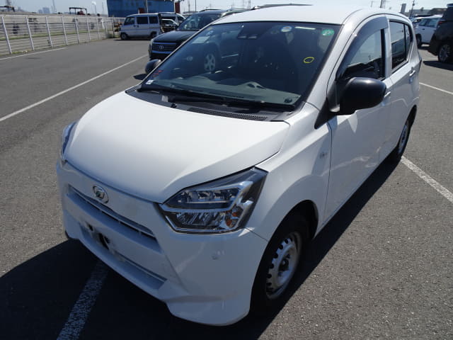 DAIHATSU Mira ES