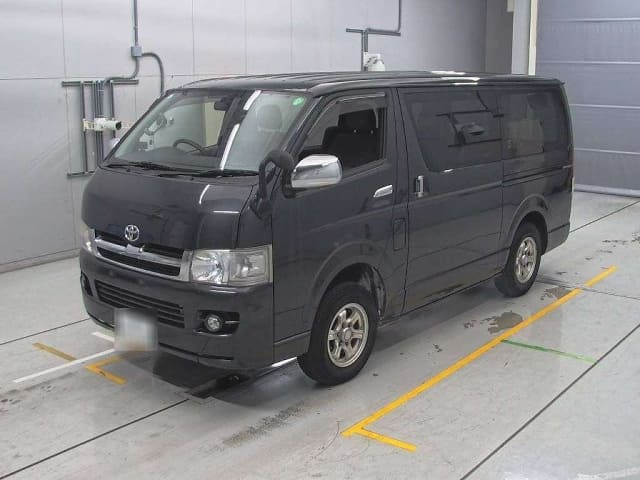 TOYOTA Regiusace Van