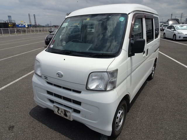 DAIHATSU Hijet Cargo