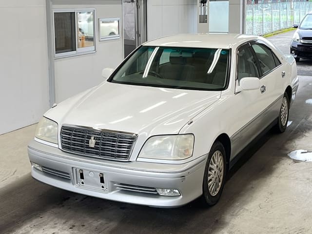 TOYOTA Crown;