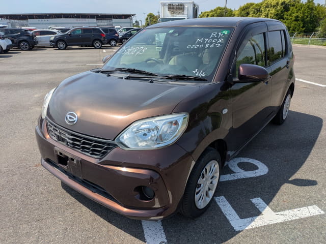 DAIHATSU Boon