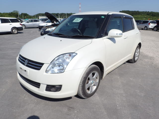 SUZUKI Swift.