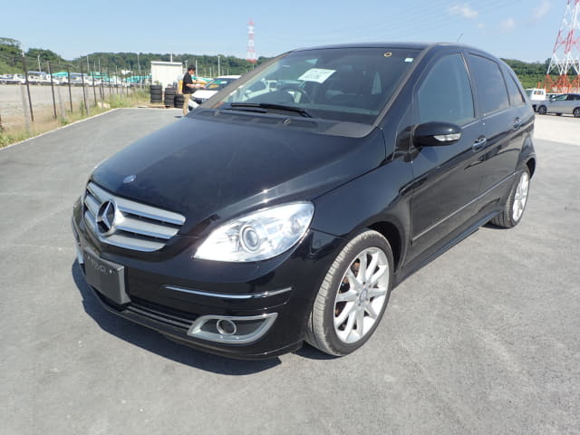 MERCEDES-BENZ B-Class