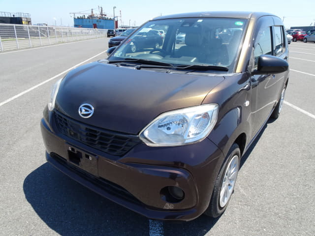 DAIHATSU Boon