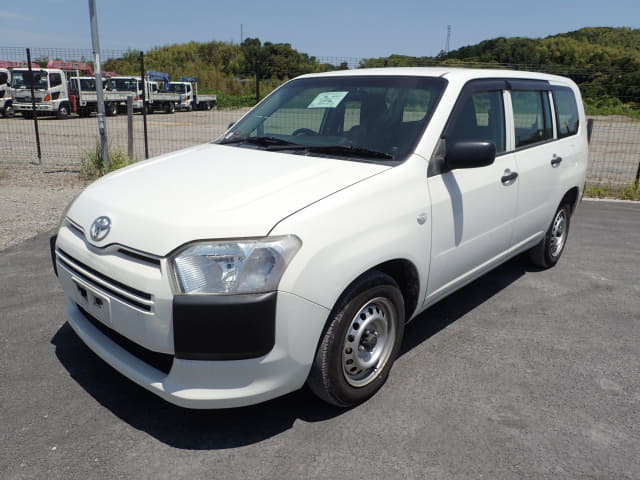 TOYOTA Succeed Van
