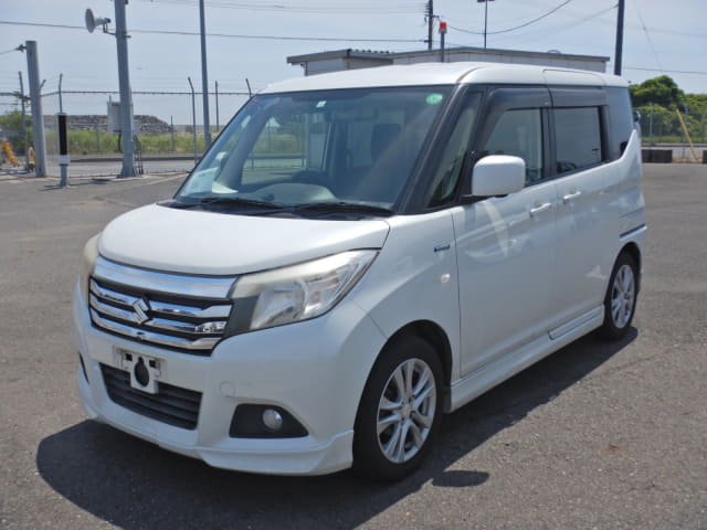 SUZUKI Solio