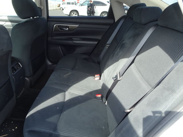 Local or import cars from kenya. Carhoot car Id 27