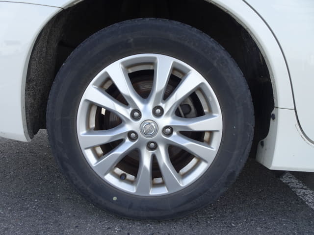 Local or import cars from kenya. Carhoot car Id 11