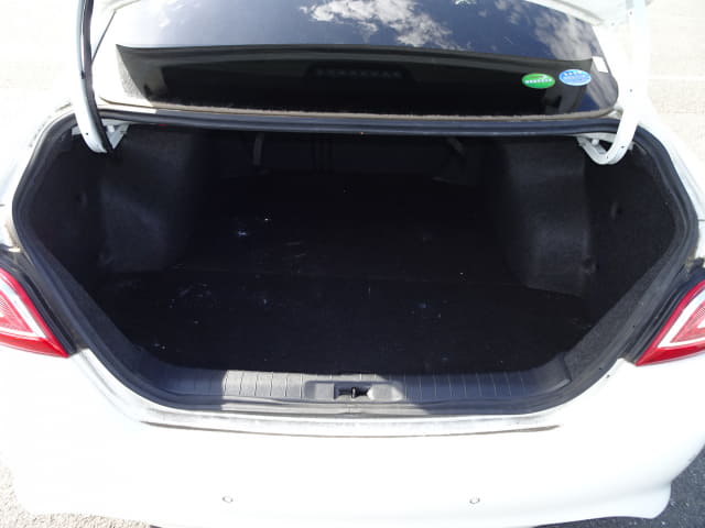 Local or import cars from kenya. Carhoot car Id 28