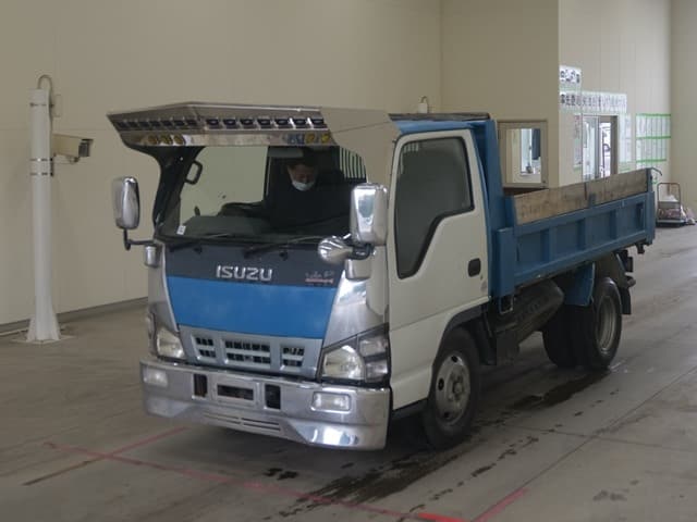 ISUZU Elf Truck