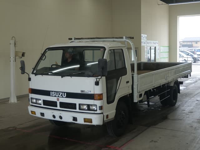 ISUZU Elf Truck