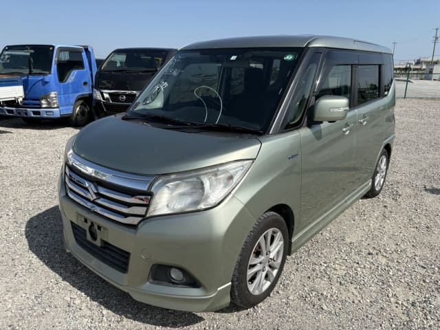 SUZUKI Solio