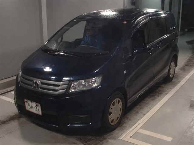 HONDA Freed Spike