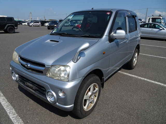 DAIHATSU Terios Kid