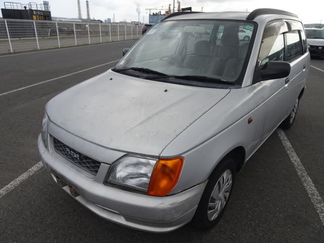 DAIHATSU Pyzar