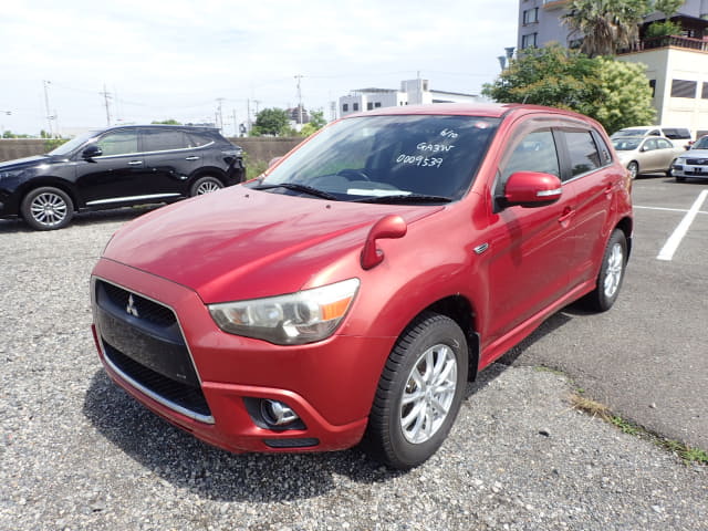 MITSUBISHI RVR