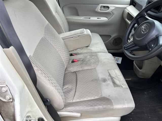 Local or import cars from kenya. Carhoot car Id 4