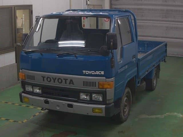 TOYOTA Toyoace