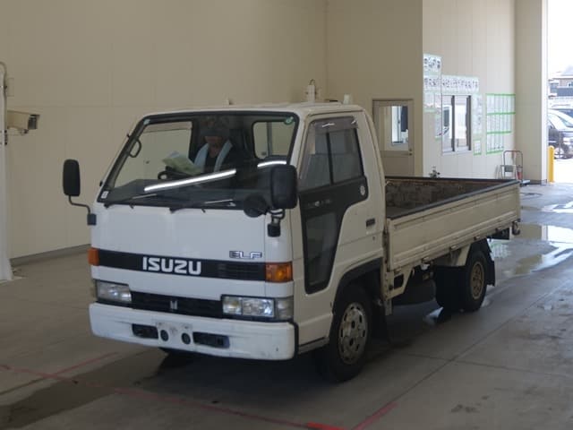 ISUZU Elf Truck