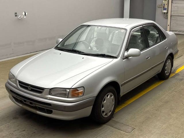 TOYOTA Corolla Sedan