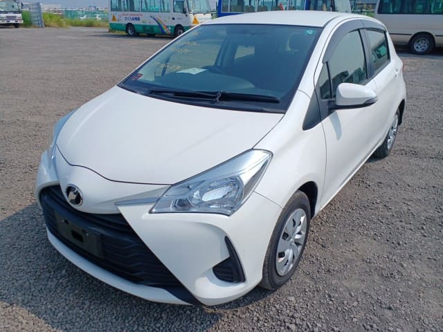 Local or import cars from kenya. Carhoot car Id 1