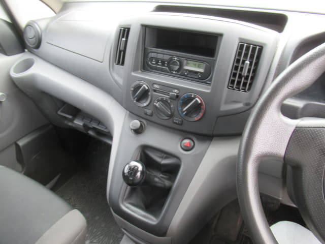Local or import cars from kenya. Carhoot car Id 29