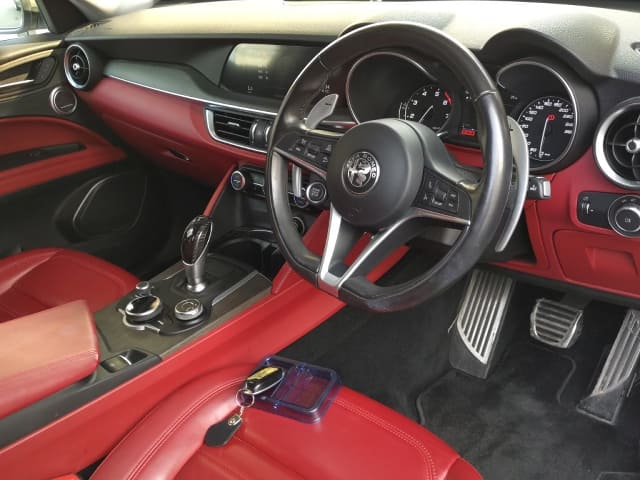 Local or import cars from kenya. Carhoot car Id 3