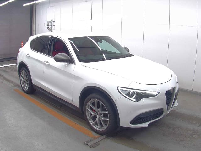 Local or import cars from kenya. Carhoot car Id 5