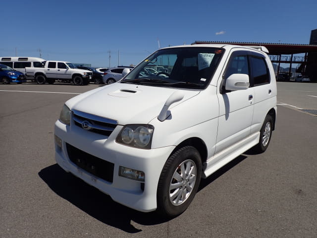 DAIHATSU Terios Kid