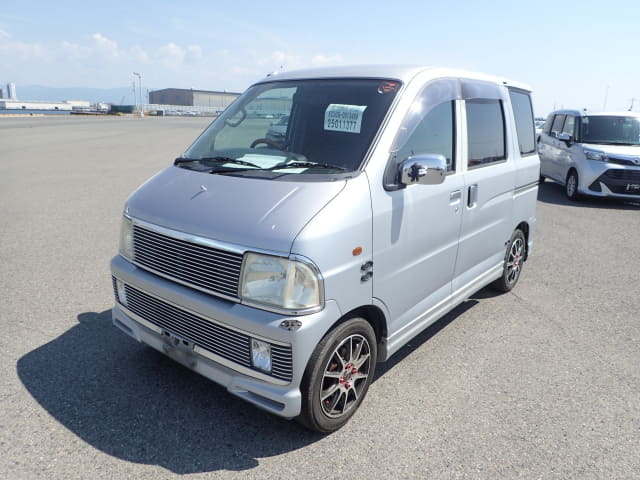 DAIHATSU Atrai Wagon