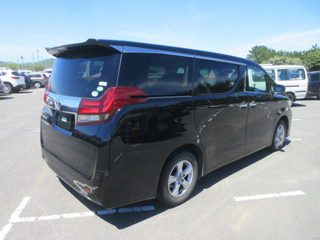 Local or import cars from kenya. Carhoot car Id 5