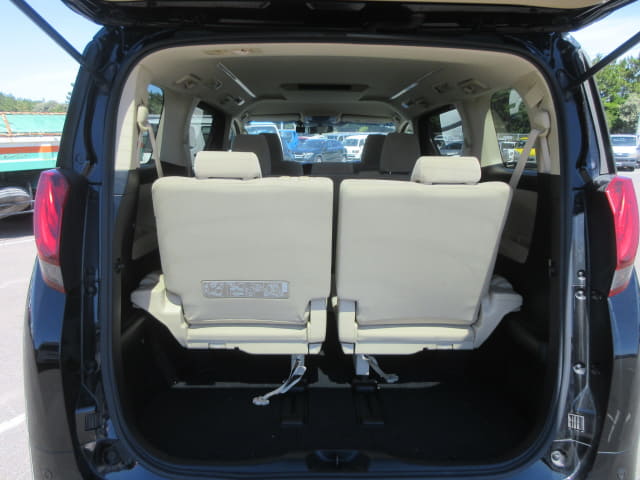 Local or import cars from kenya. Carhoot car Id 29