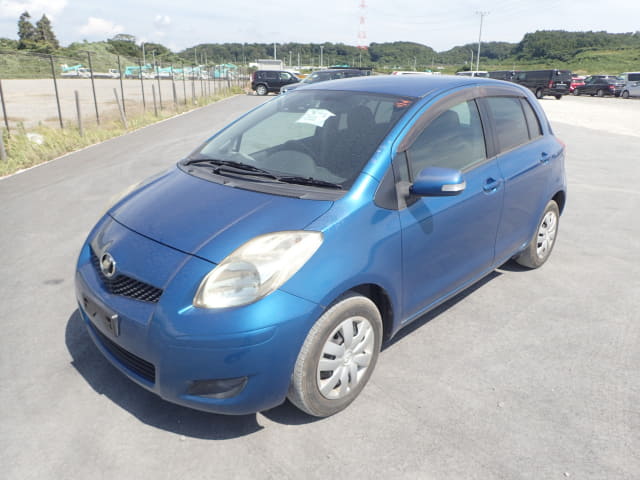 TOYOTA Vitz;