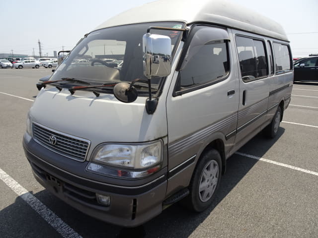 TOYOTA Hiace Wagon;