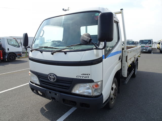TOYOTA Dyna Truck