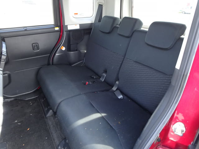 Local or import cars from kenya. Carhoot car Id 27