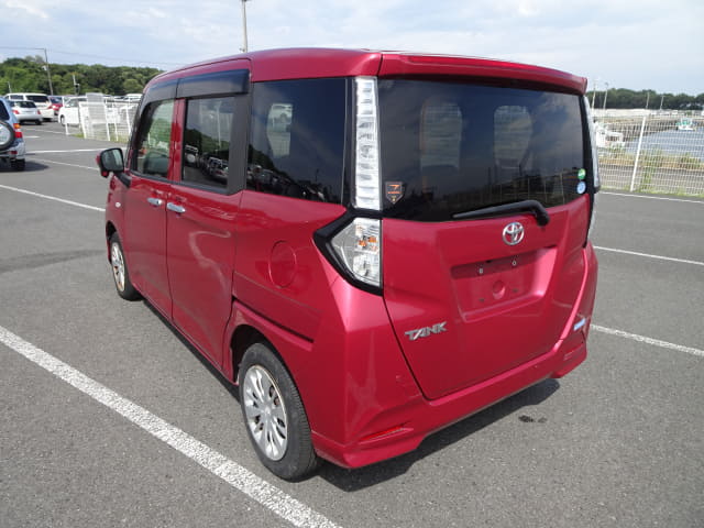 Local or import cars from kenya. Carhoot car Id 3