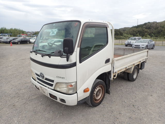 TOYOTA Dyna Truck,;