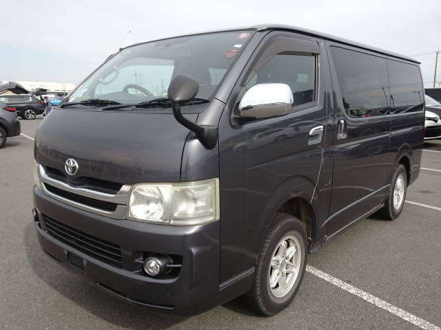 TOYOTA Hiace Van;