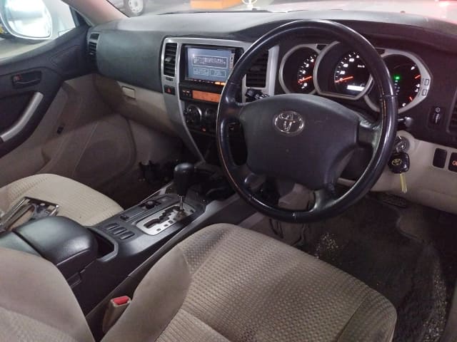 TOYOTA Hilux Surf thumbnail 48