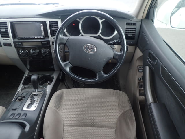 TOYOTA Hilux Surf thumbnail 31