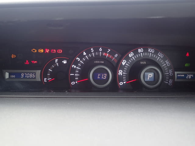 TOYOTA Voxy thumbnail 51